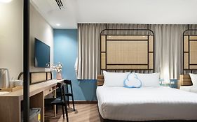 โรงแรมเดอะคอตตอน ศาลาแดง (SHA Plus+)